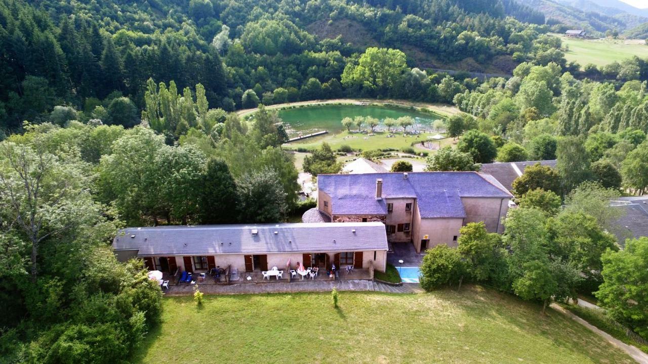 Отель Vvf Sud Aveyron Брюск Экстерьер фото