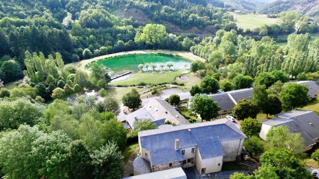 Отель Vvf Sud Aveyron Брюск Экстерьер фото