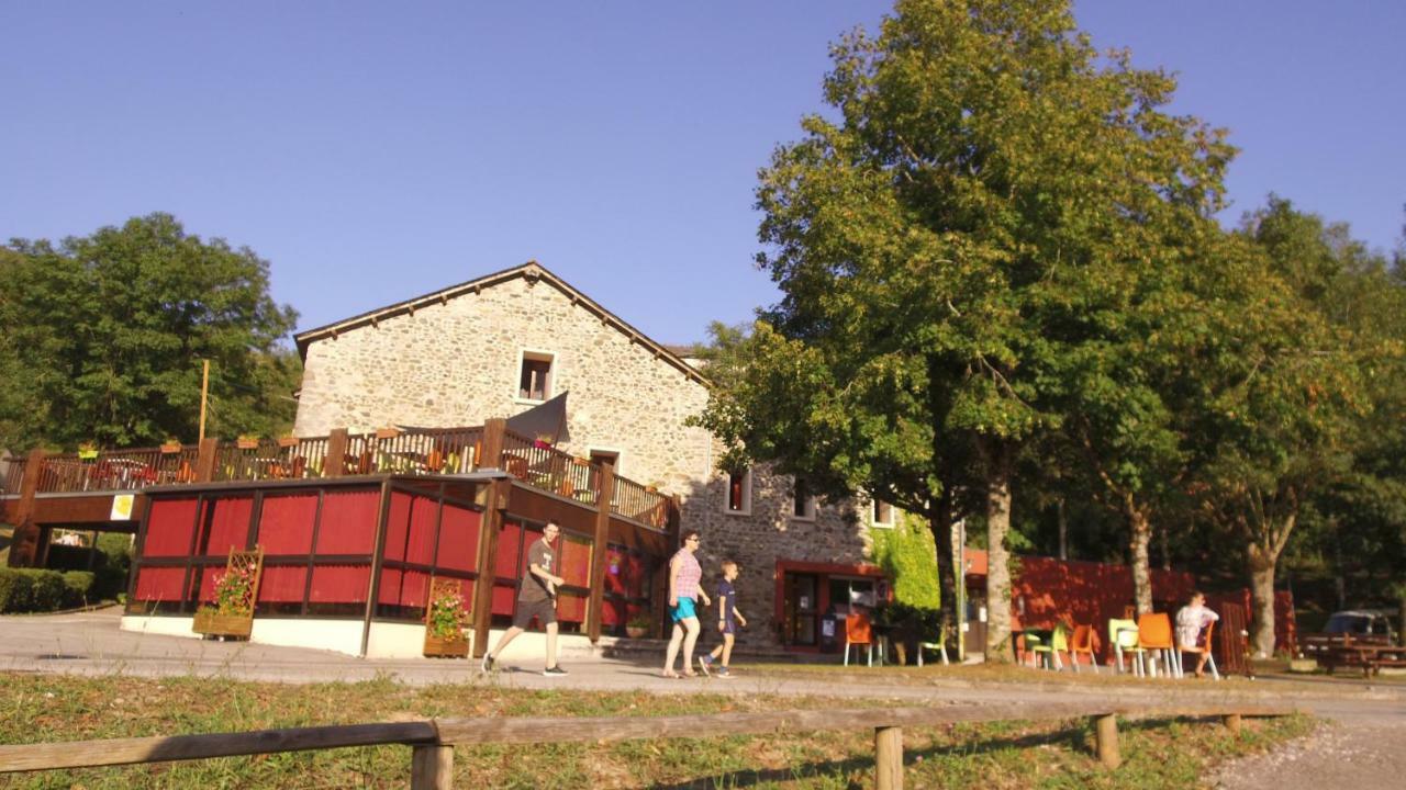 Отель Vvf Sud Aveyron Брюск Экстерьер фото